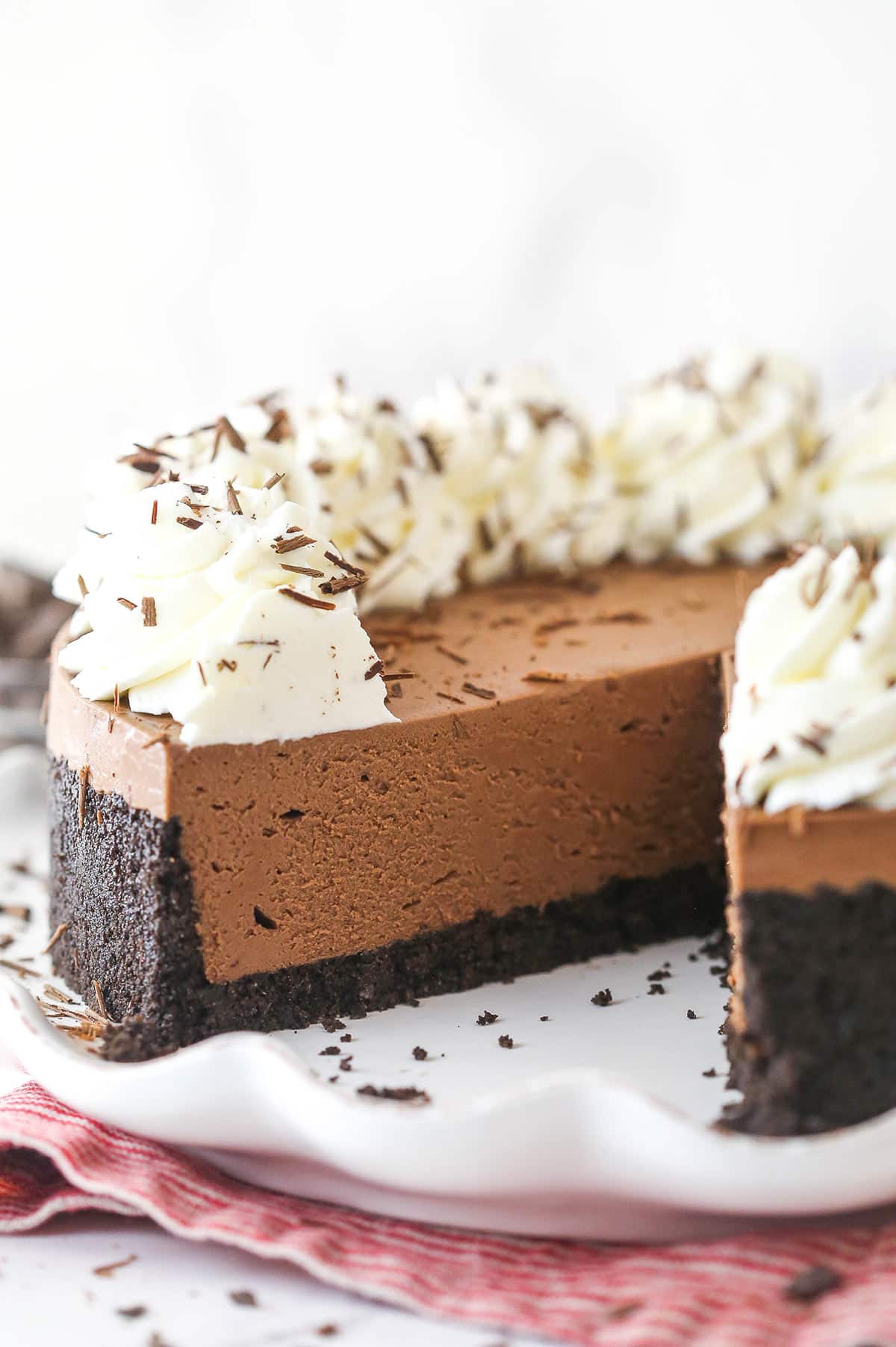 No Bake Chocolate Cheesecake with Oreo Crust
